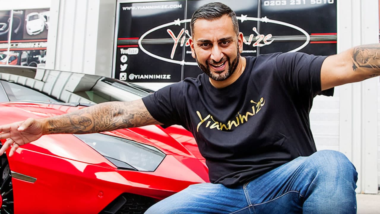 Supercar Customiser - Yianni