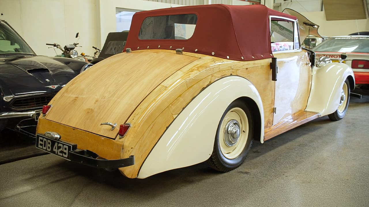 Bangers And Cash: Restoring Classics