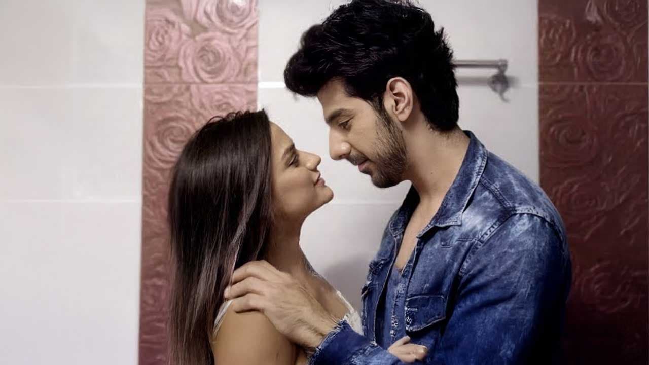 Pyaar on the Rocks